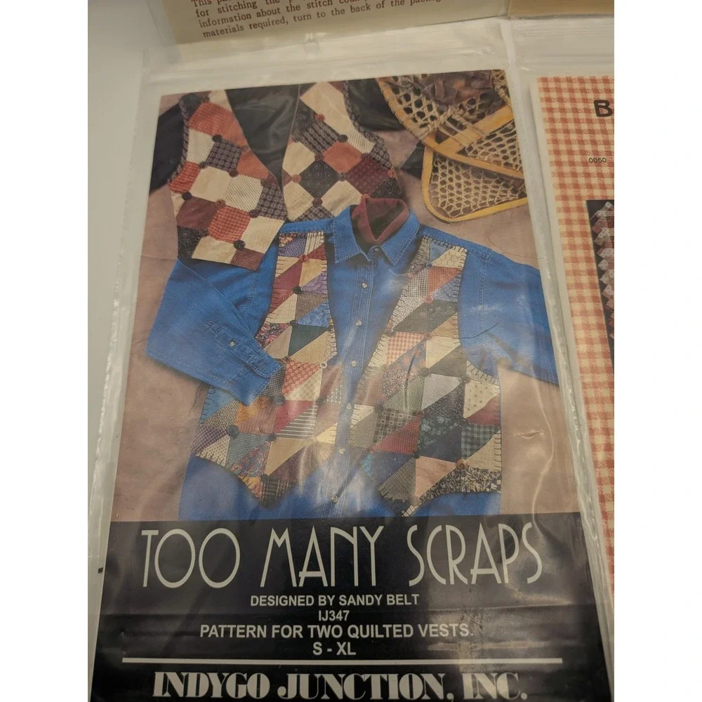Mixed Brands IJ347 Too Many Scraps Uncut Vest Quilt Cross Stitch S-XL